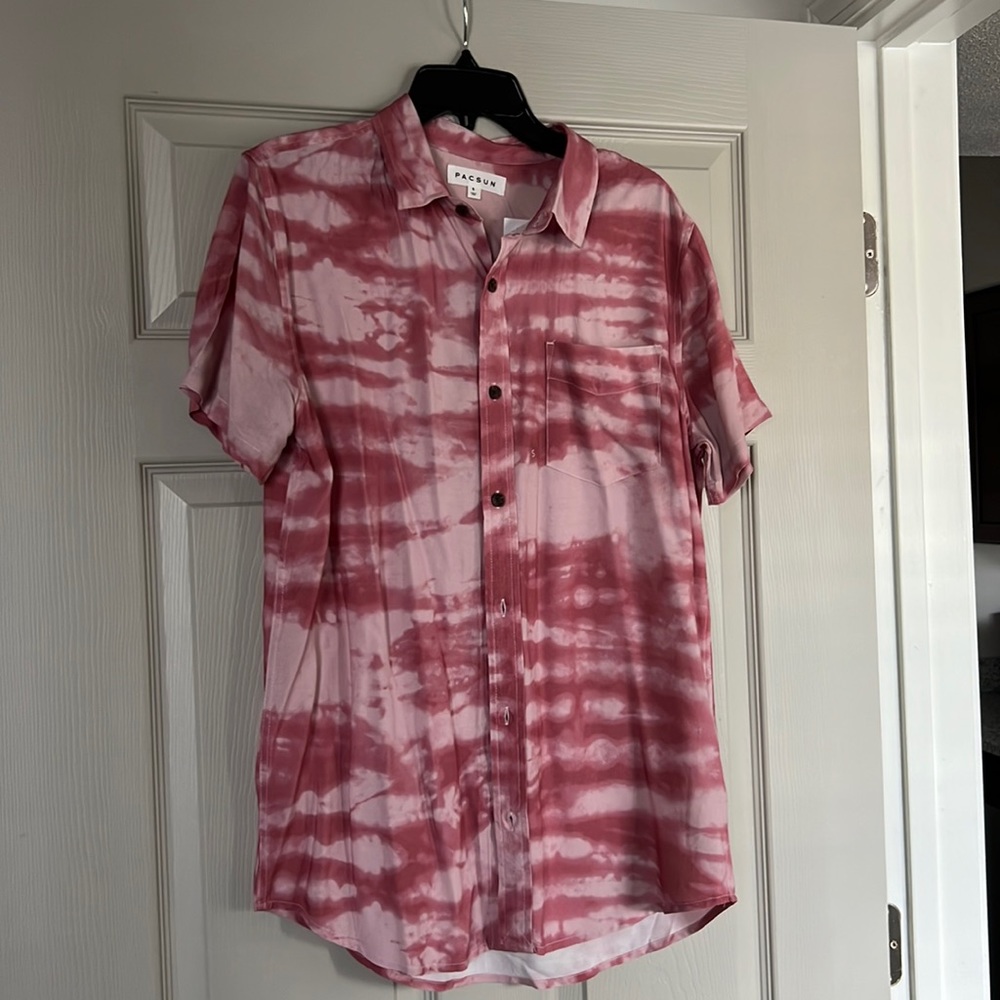 Brand new Mens Tie Dye Pacsun Button up shirt